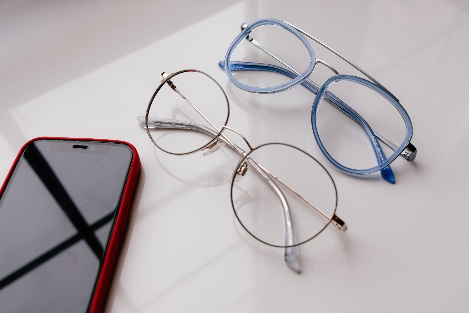 How to Choose the Perfect Pair of Glasses Online